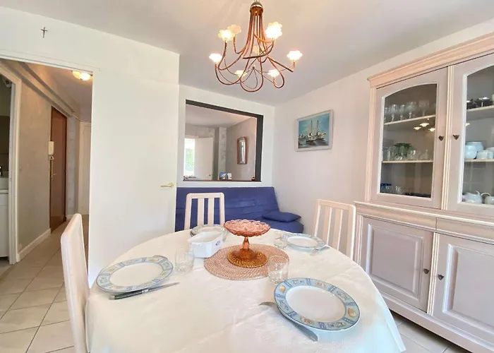 公寓 Calme Et Verdoyant: 2 Pieces, Terrasse, Parking, Proche Et Commerces - Fr-1-245-74