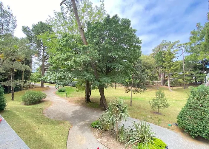 公寓 Calme Et Verdoyant: 2 Pieces, Terrasse, Parking, Proche Et Commerces - Fr-1-245-74 La Baule